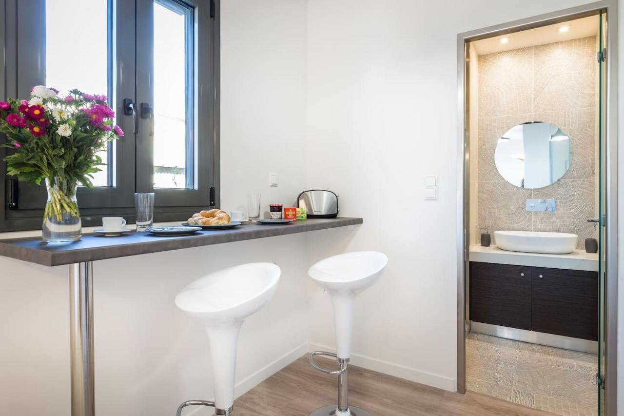 Syntagma Modern New Flat, Large Balcony With View Lägenhet Aten Exteriör bild